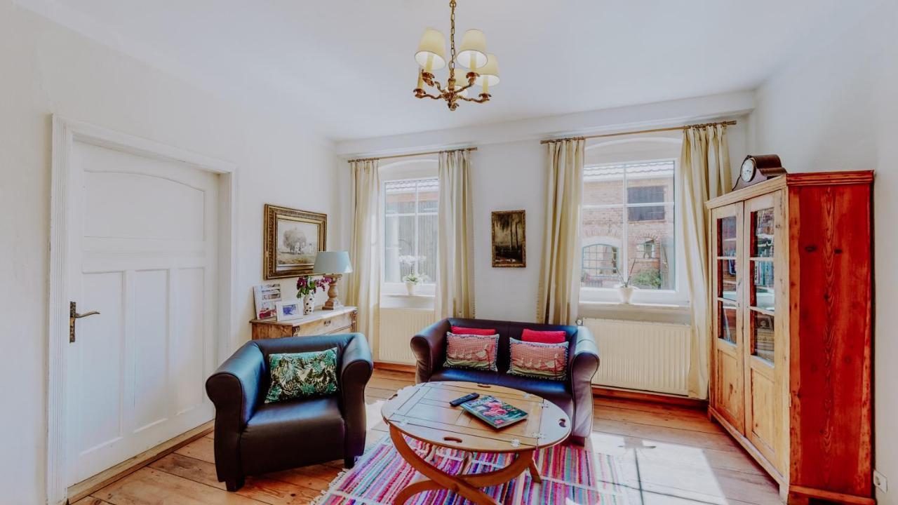 Landhaus Goldene Gans Gross Pankow  Екстер'єр фото