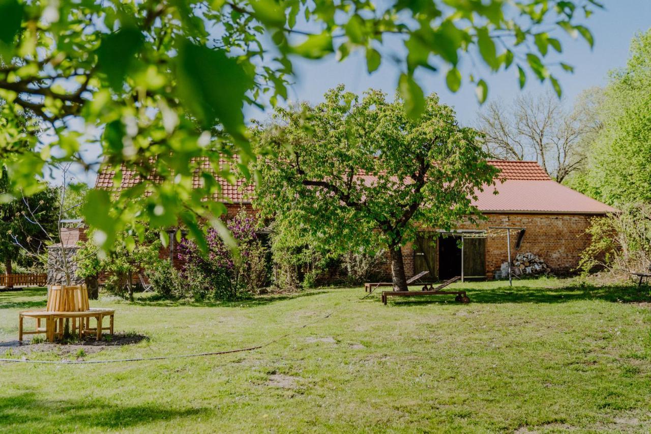 Landhaus Goldene Gans Gross Pankow  Екстер'єр фото
