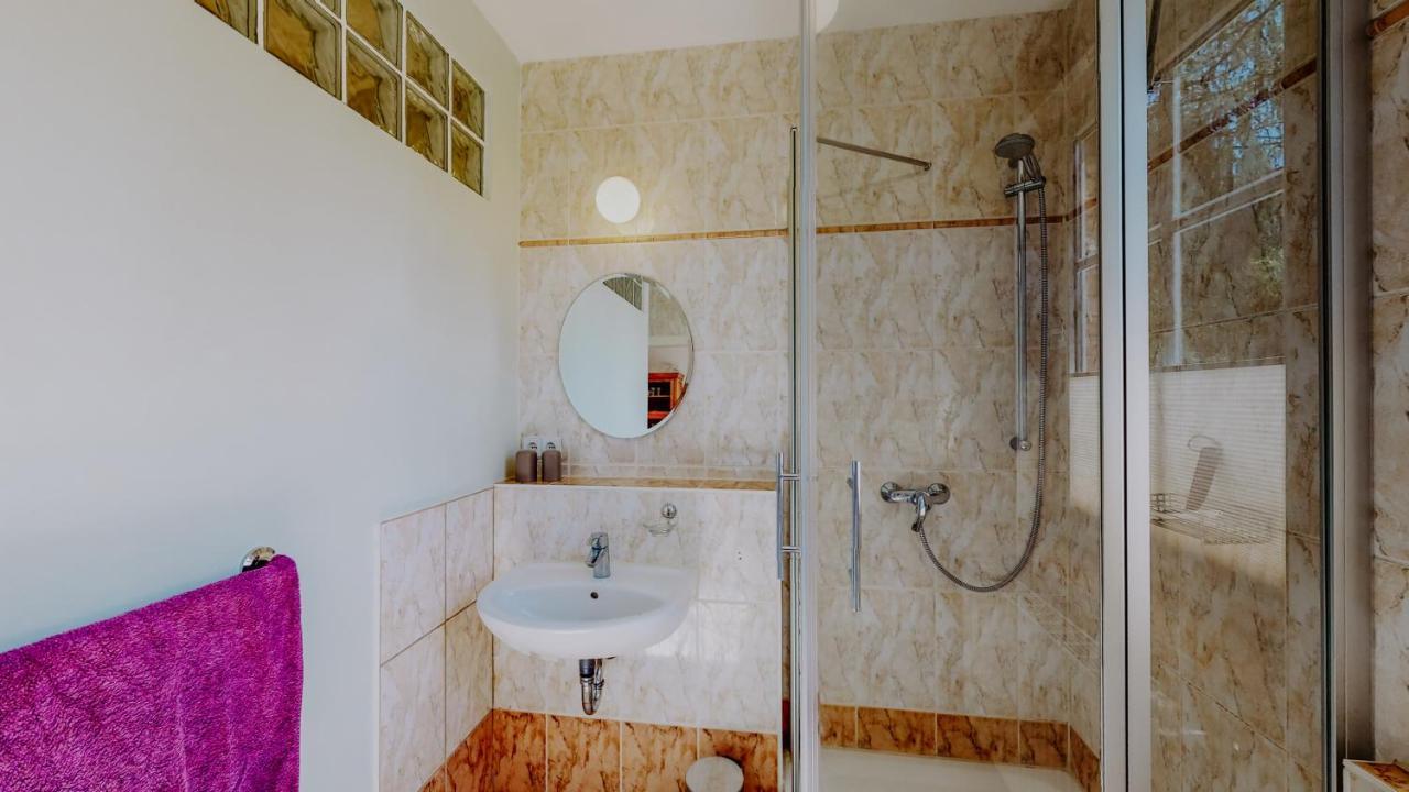 Landhaus Goldene Gans Gross Pankow  Екстер'єр фото