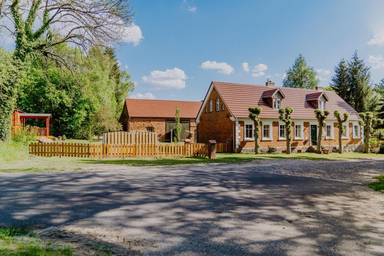 Landhaus Goldene Gans Gross Pankow  Екстер'єр фото