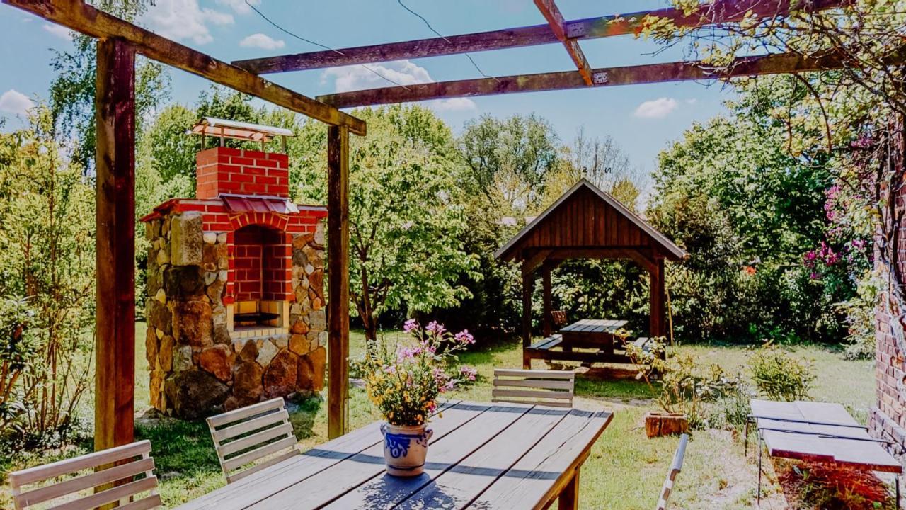 Landhaus Goldene Gans Gross Pankow  Екстер'єр фото